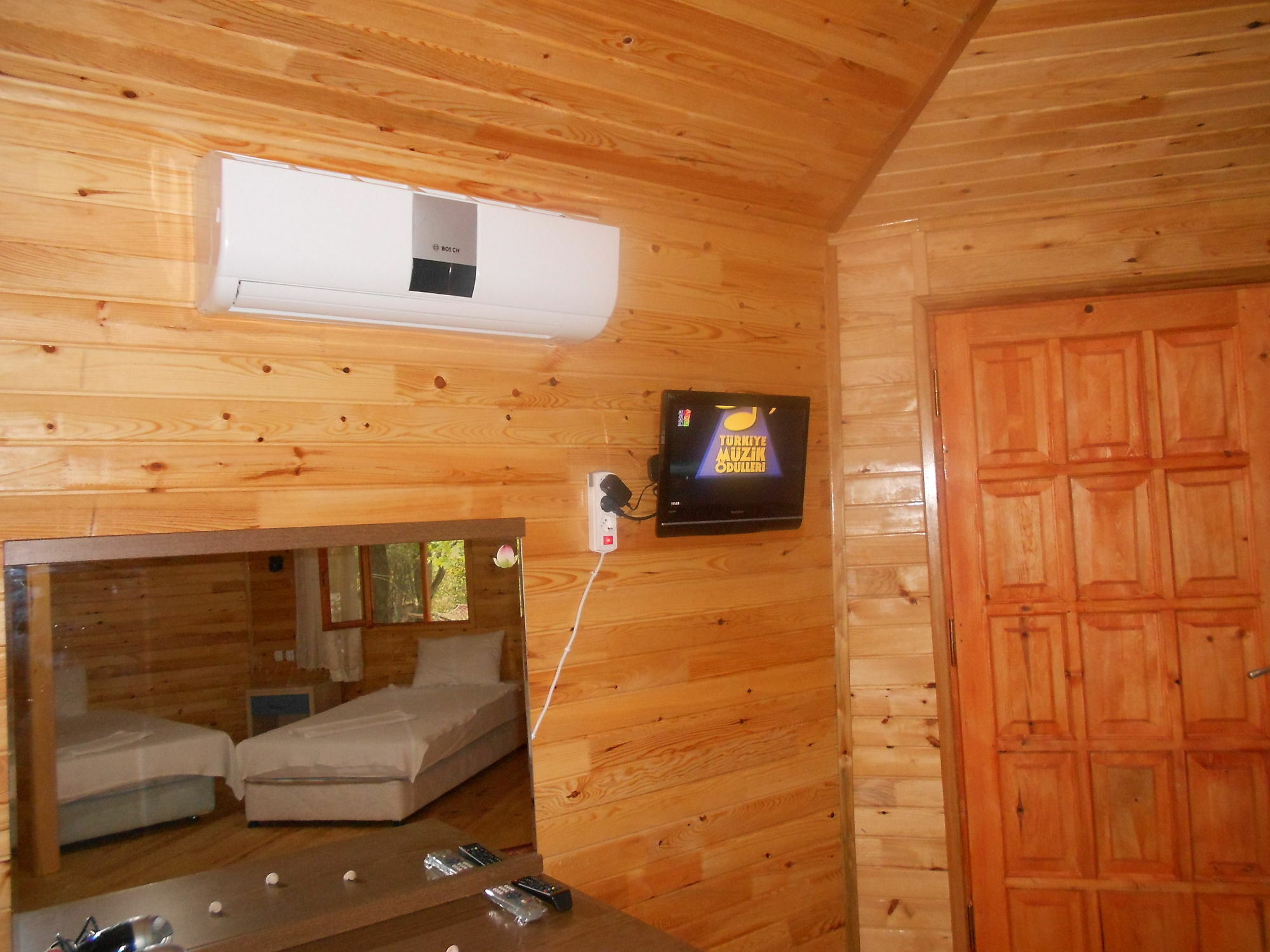 Fire Otel